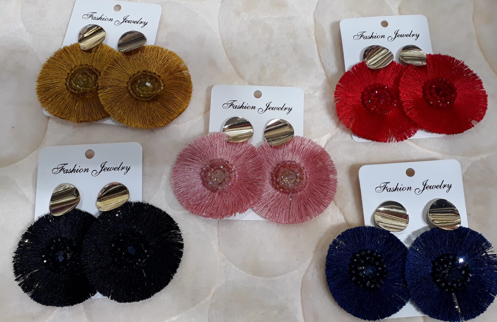 ARETES CIRCULARES